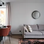 Korter Kotzebue - Kalamaja 2-room With Large Terrace - Urban Drama For Four