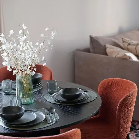 Kotzebue - Kalamaja 2-room With Large Terrace - Urban Drama For Four *